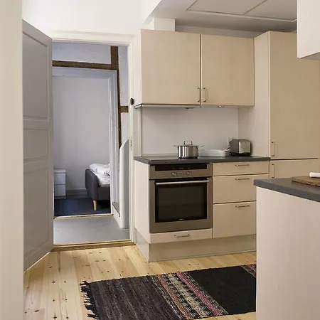 Spacious In Centre *